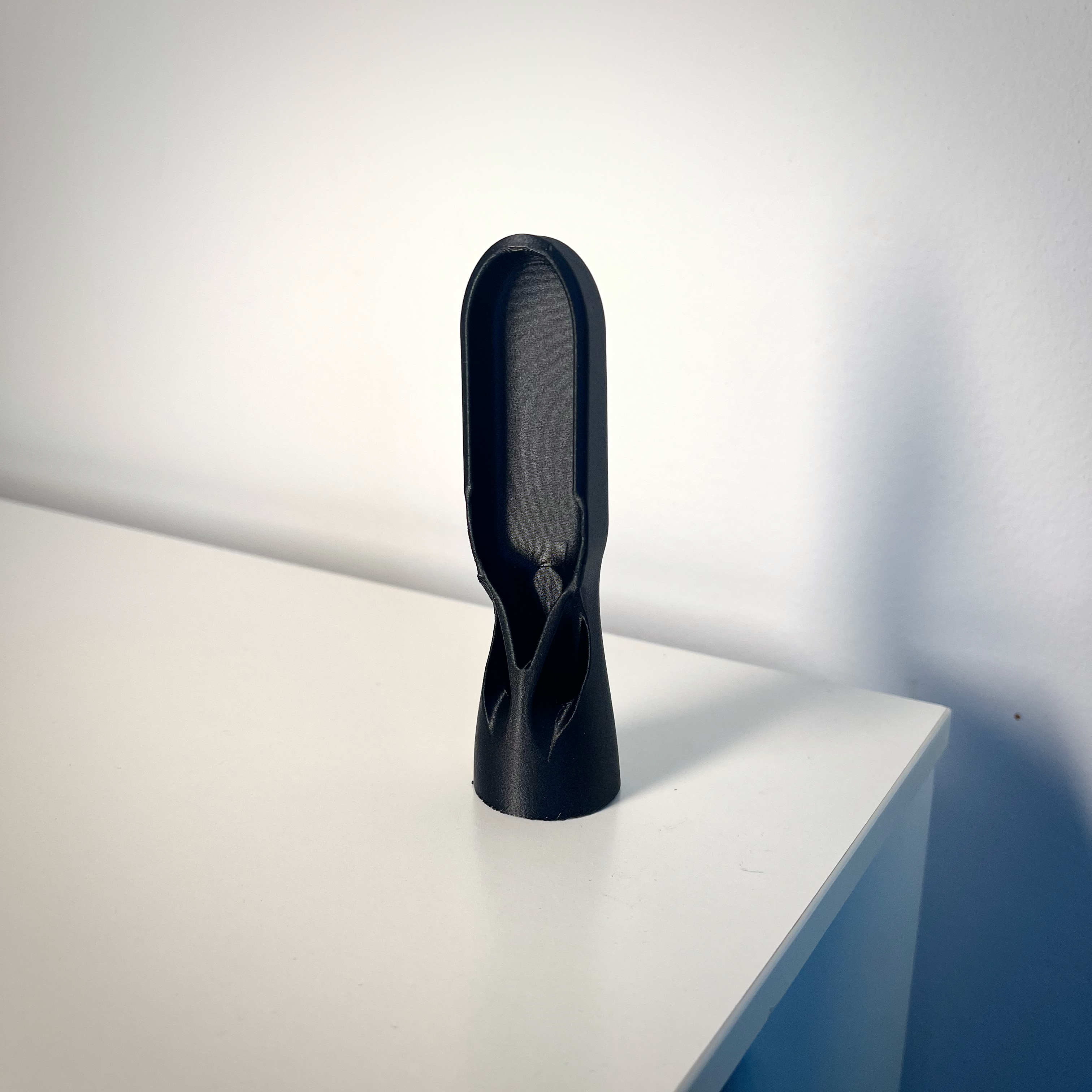 Sweeper brush head