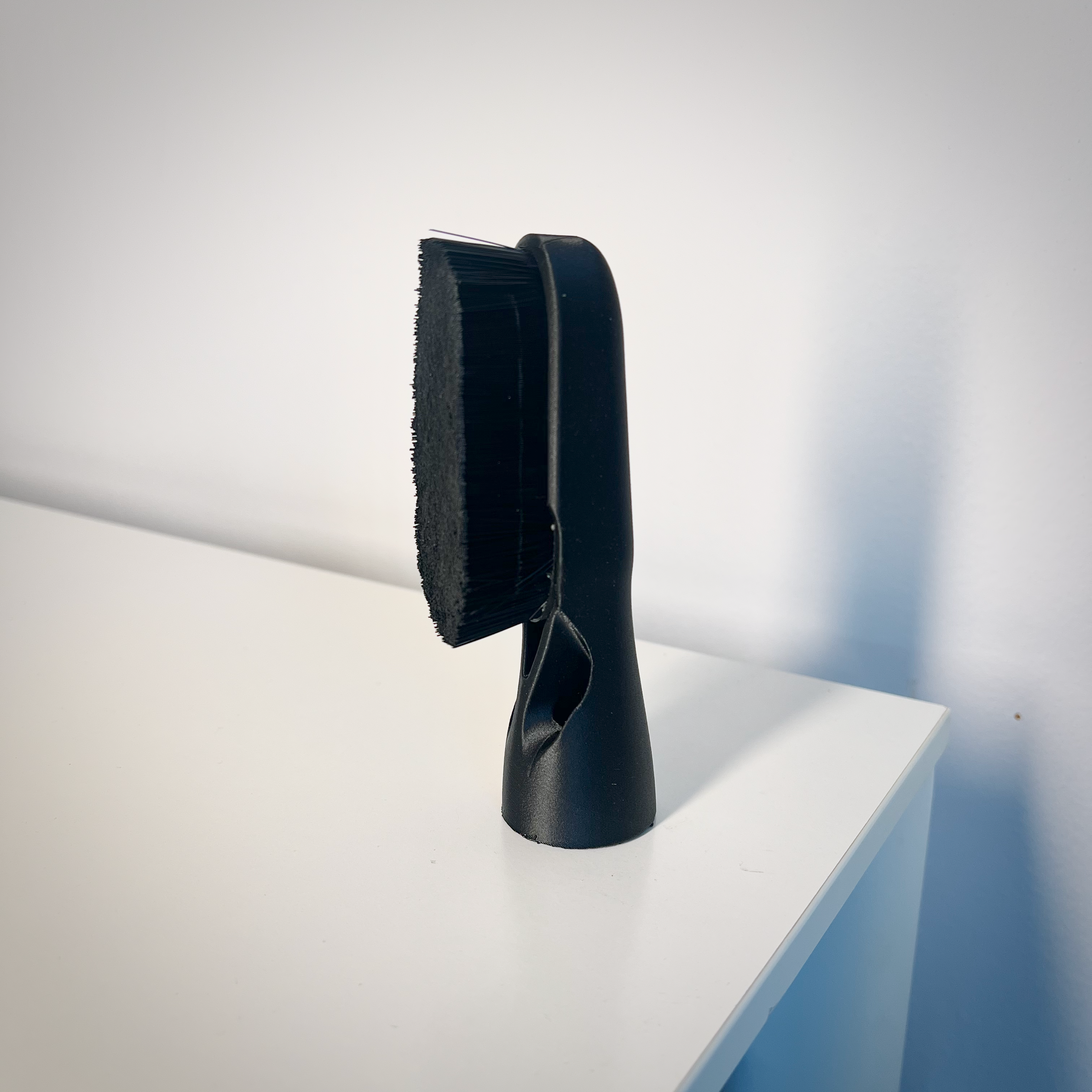 Sweeper brush head with bristle