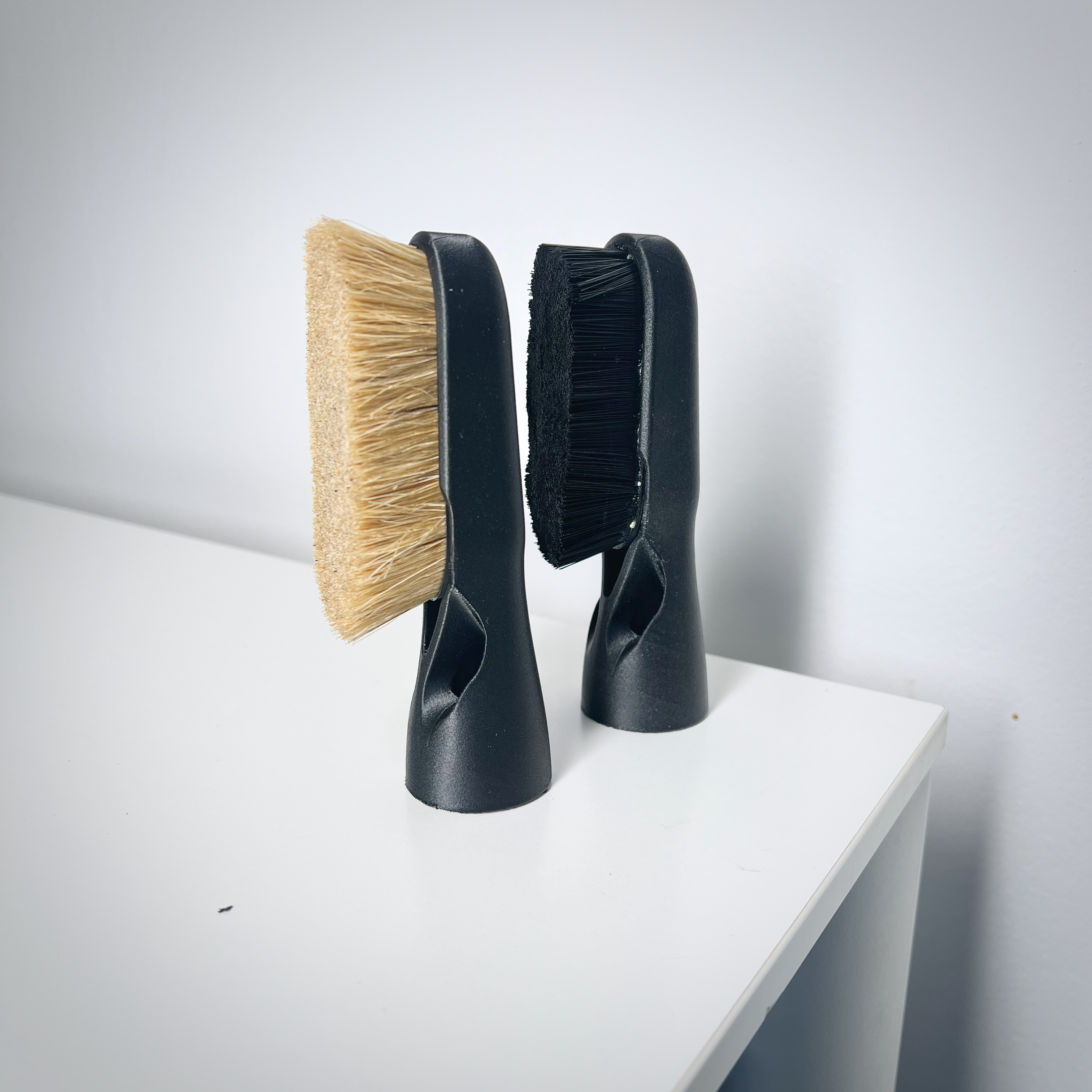 Sweeper brush head with bristle
